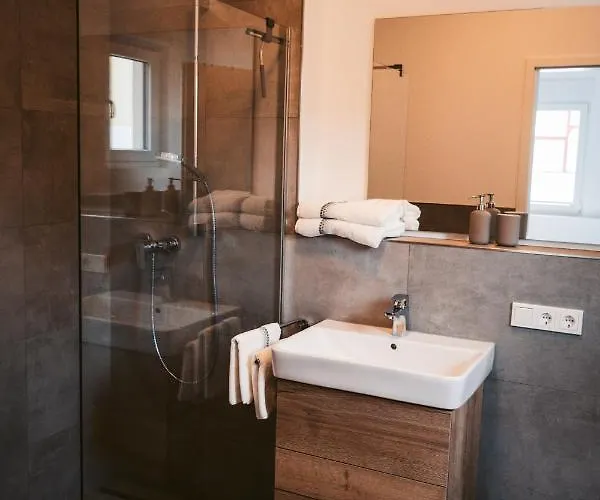 Weingut Meurer דירה